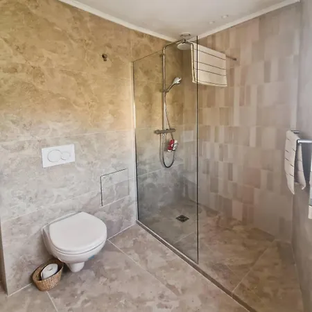 Pam4 - 3 Pieces Avec Balcon